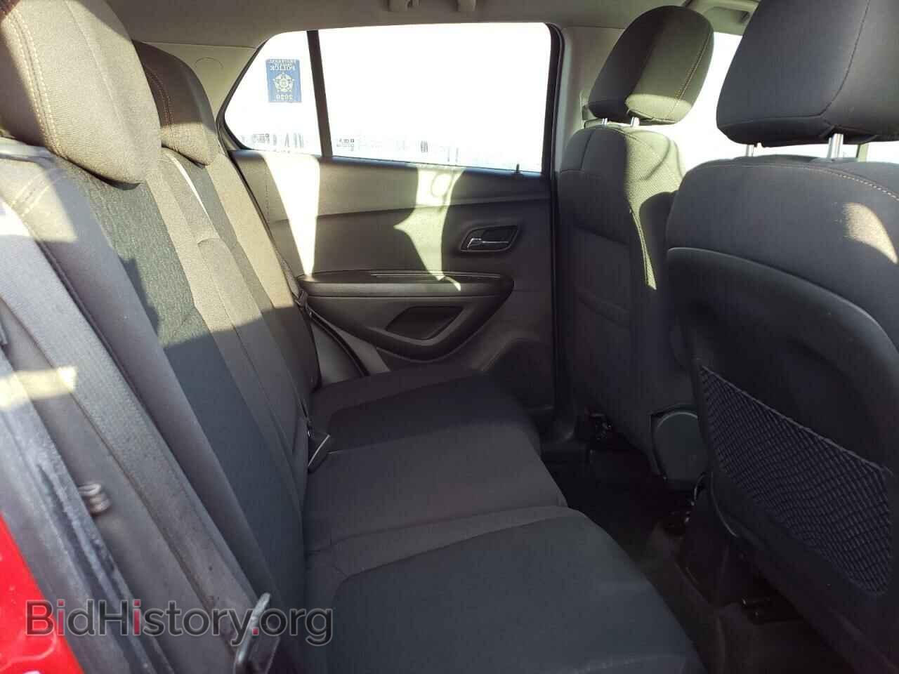 2020 CHEVROLET TRAX - VIN: KL7CJKSB8LB334691 - Фото 6