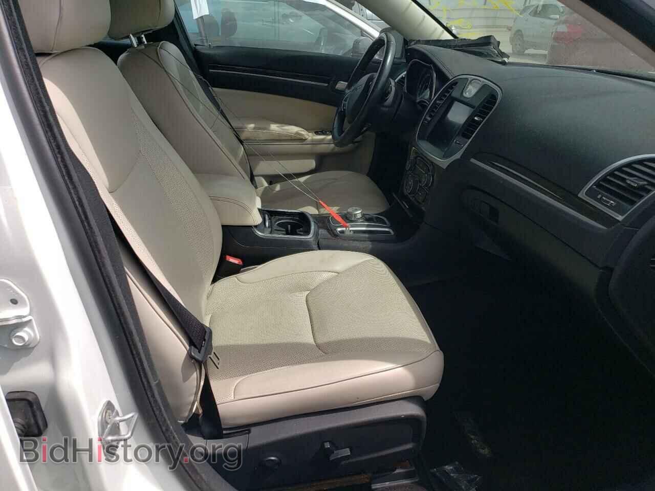 2016 CHRYSLER 300 - VIN: 2C3CCAEG6GH334351 - Photo 5