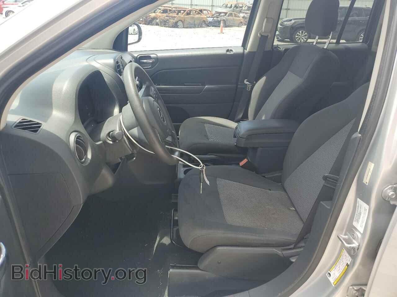 2012 JEEP COMPASS - VIN: 1C4NJDBB6CD616422 - Photo 7