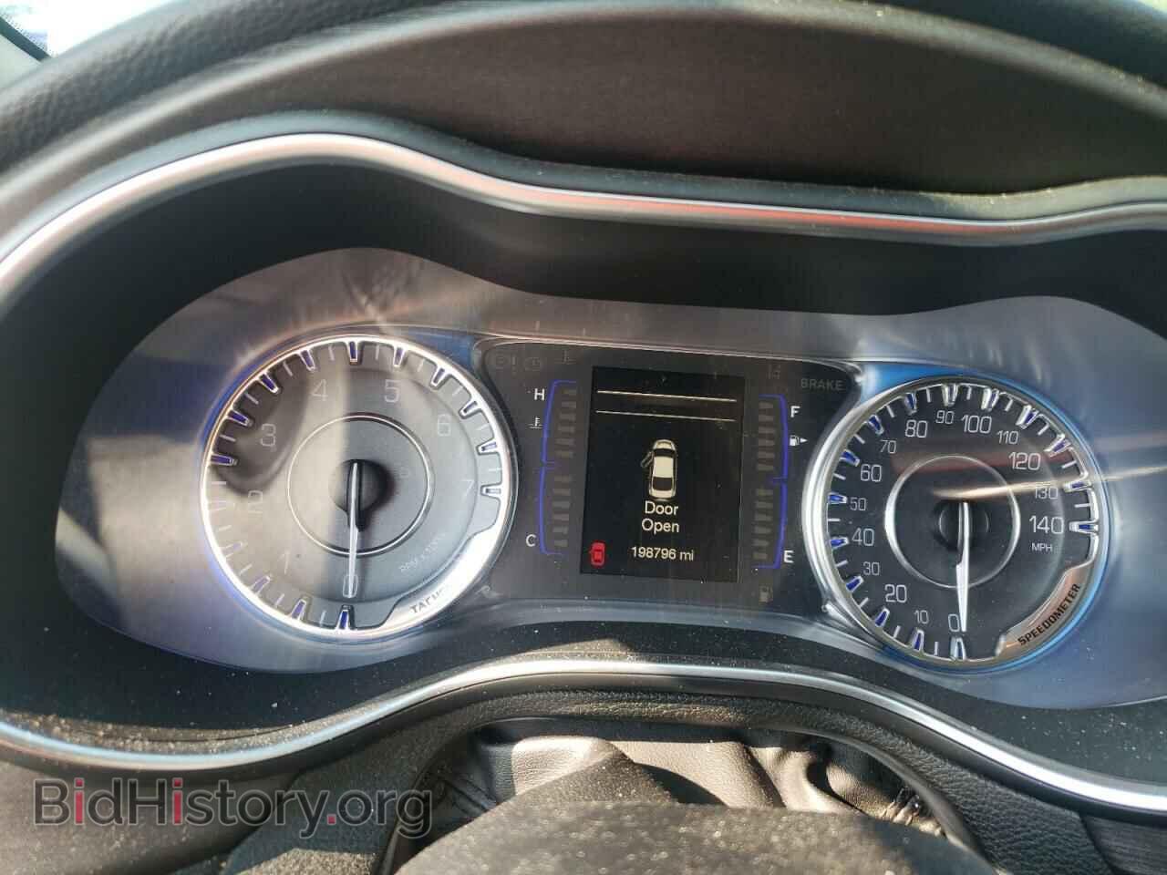 2016 CHRYSLER 200 - VIN: 1C3CCCABXGN190154 - Фото 9