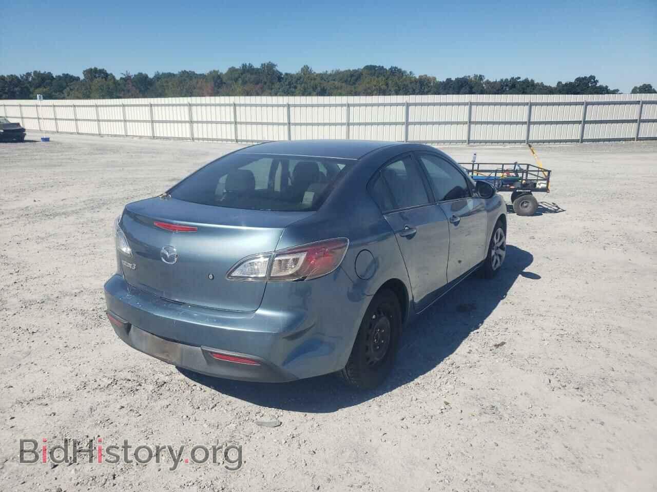 2011 MAZDA 3 - VIN: JM1BL1UF3B1397303 - Фото 4