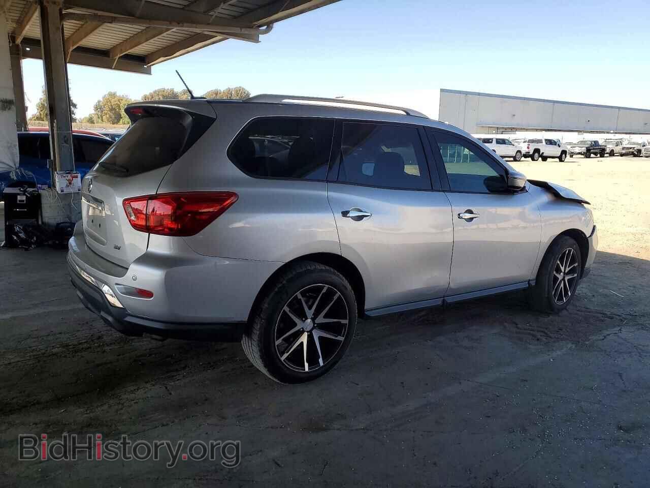 2017 NISSAN PATHFINDER - VIN: 5N1DR2MN2HC661723 - Фото 3