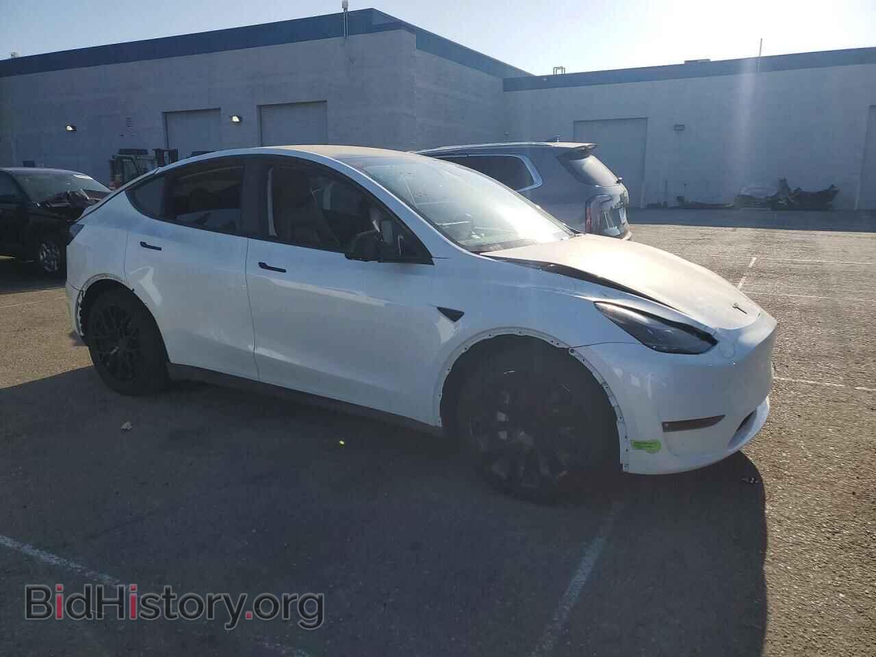 2023 TESLA MODEL Y - VIN: 7SAYGDEE3PF839052 - Photo 4