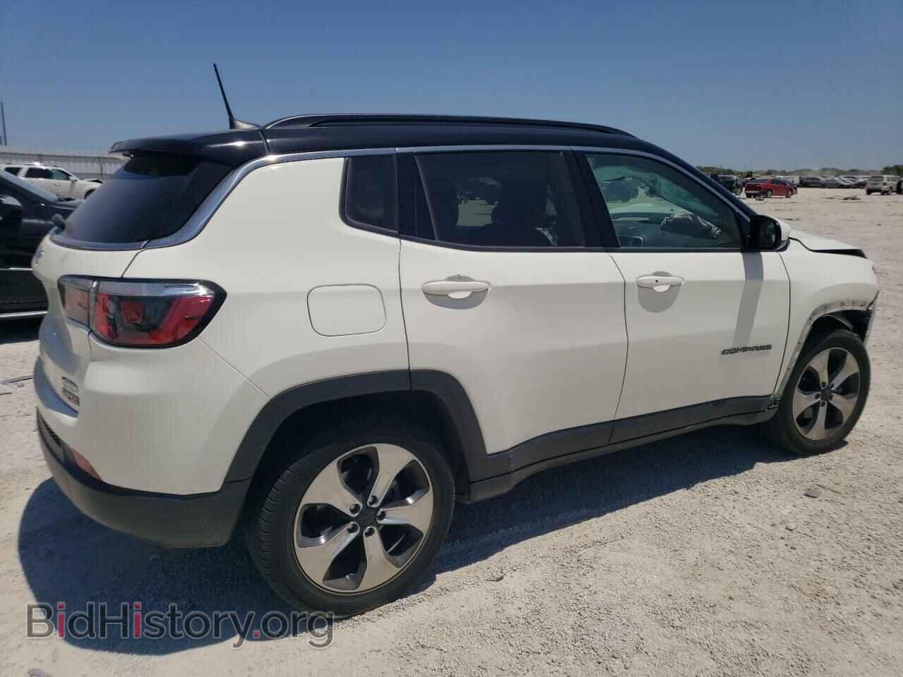 2018 JEEP COMPASS - VIN: 3C4NJCBB1JT471596 - Фото 3