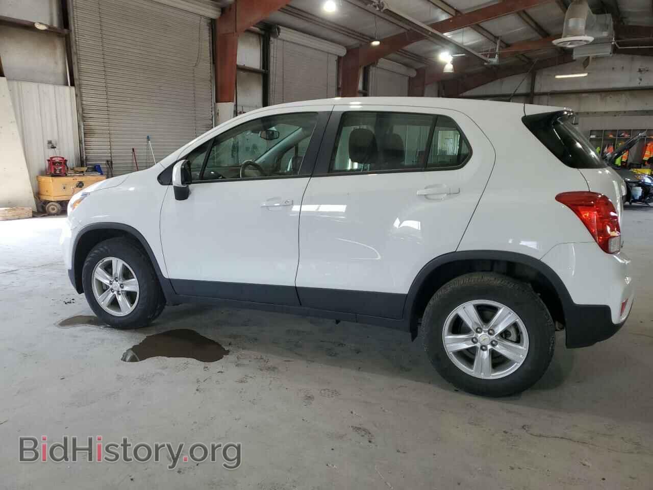 2018 CHEVROLET TRAX - VIN: KL7CJNSB2JB724149 - Фото 2