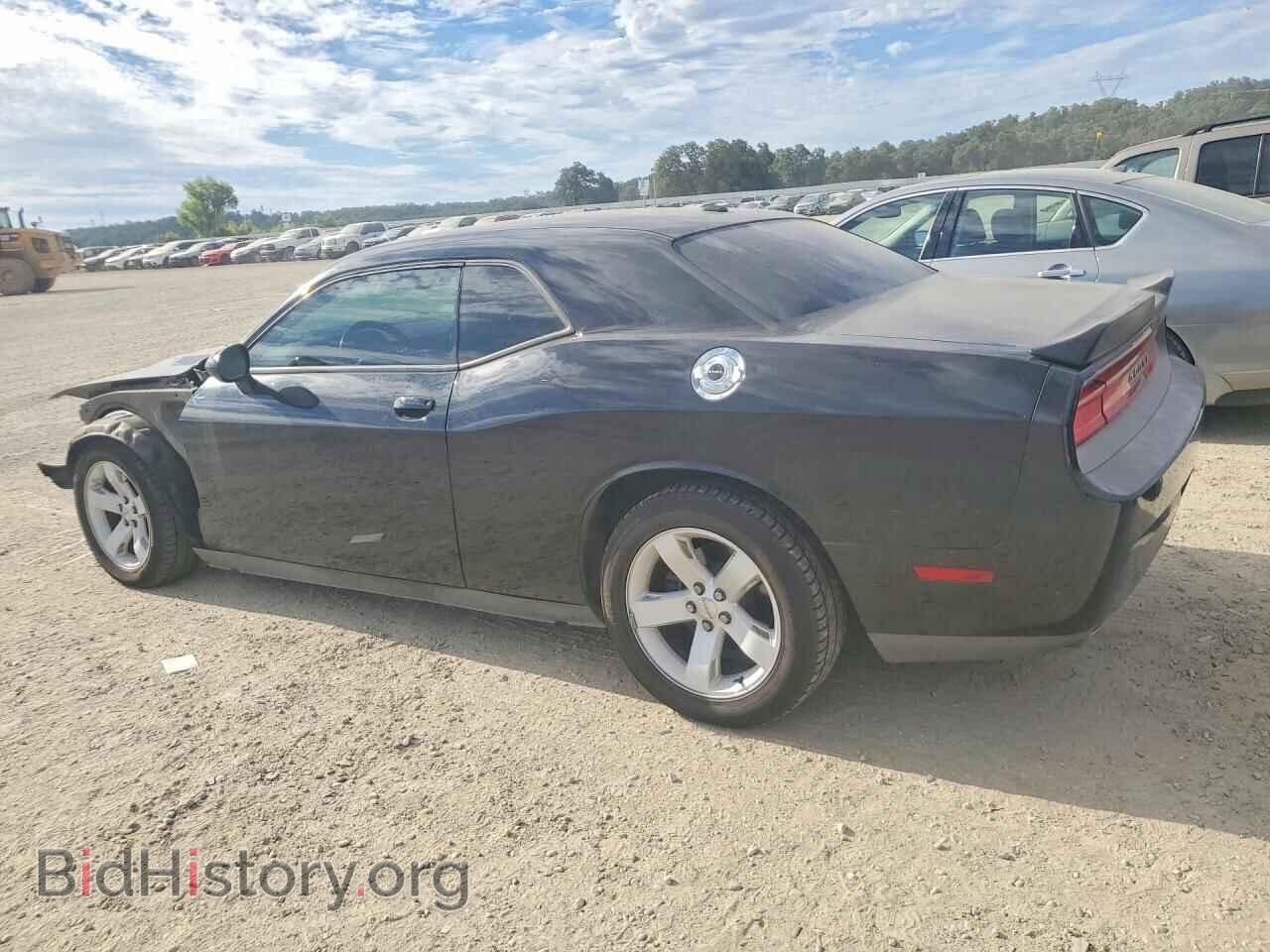 2012 DODGE CHALLENGER - VIN: 2C3CDYAG2CH228209 - Photo 2