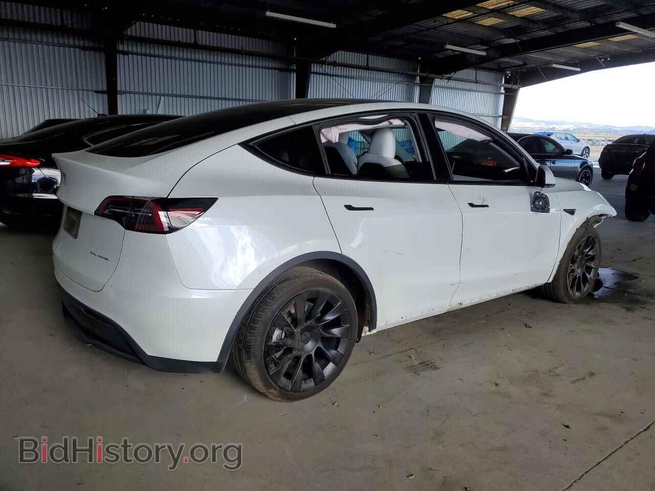 2023 TESLA MODEL Y - VIN: 7SAYGDEE8PF914697 - Фото 3