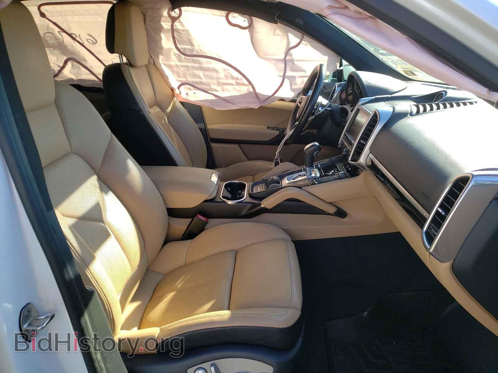 2016 PORSCHE CAYENNE - VIN: WP1AA2A21GKA38265 - Фото 5