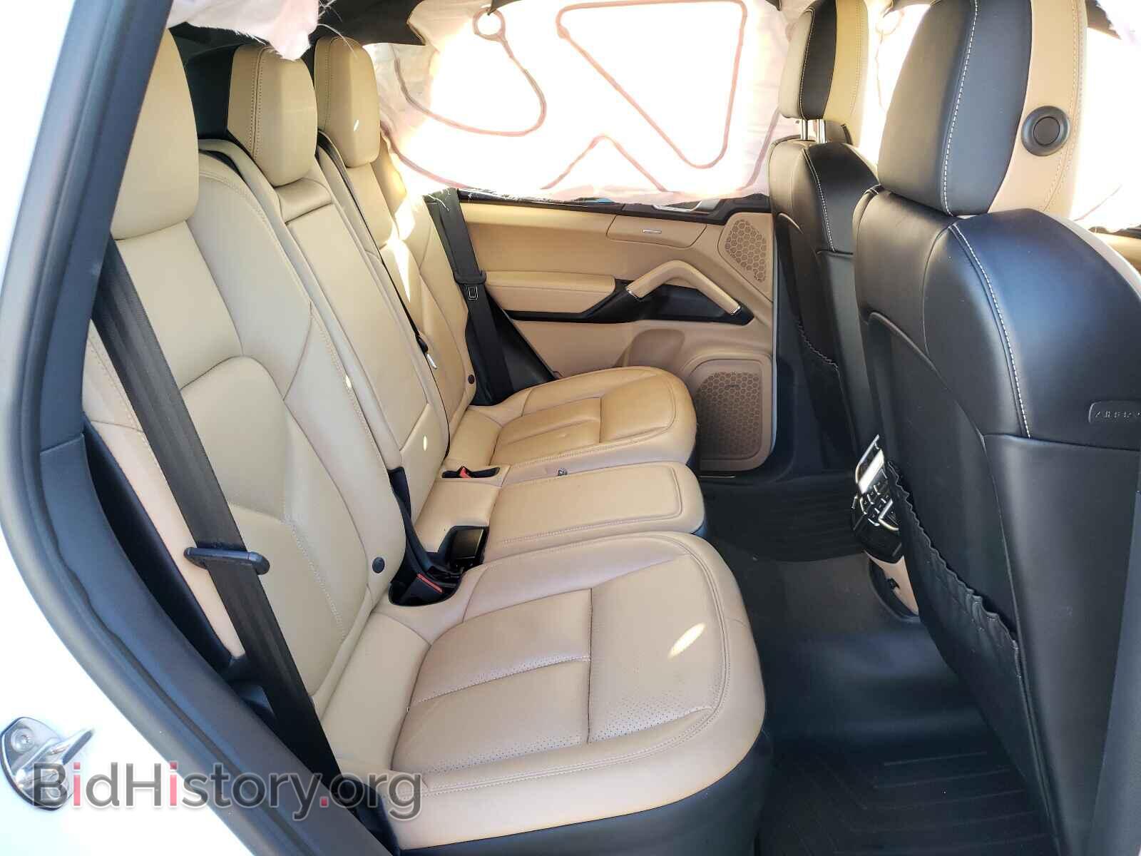2016 PORSCHE CAYENNE - VIN: WP1AA2A21GKA38265 - Фото 6