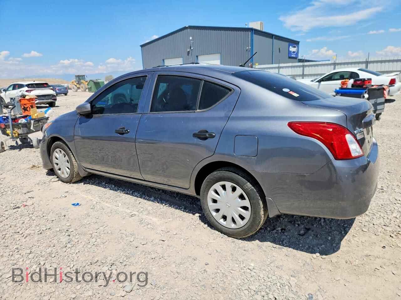 2017 NISSAN VERSA - VIN: 3N1CN7AP3HL901612 - Photo 2