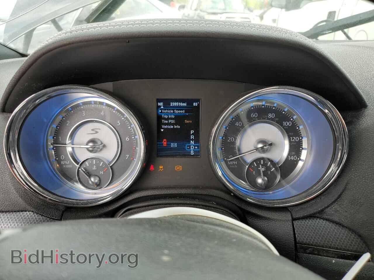 2013 CHRYSLER 300 - VIN: 2C3CCABG4DH565622 - Фото 9