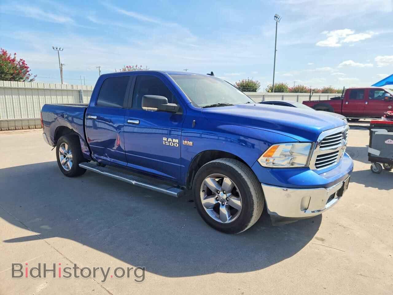 2017 RAM 1500 - VIN: 3C6RR6LT9HG658985 - Photo 4