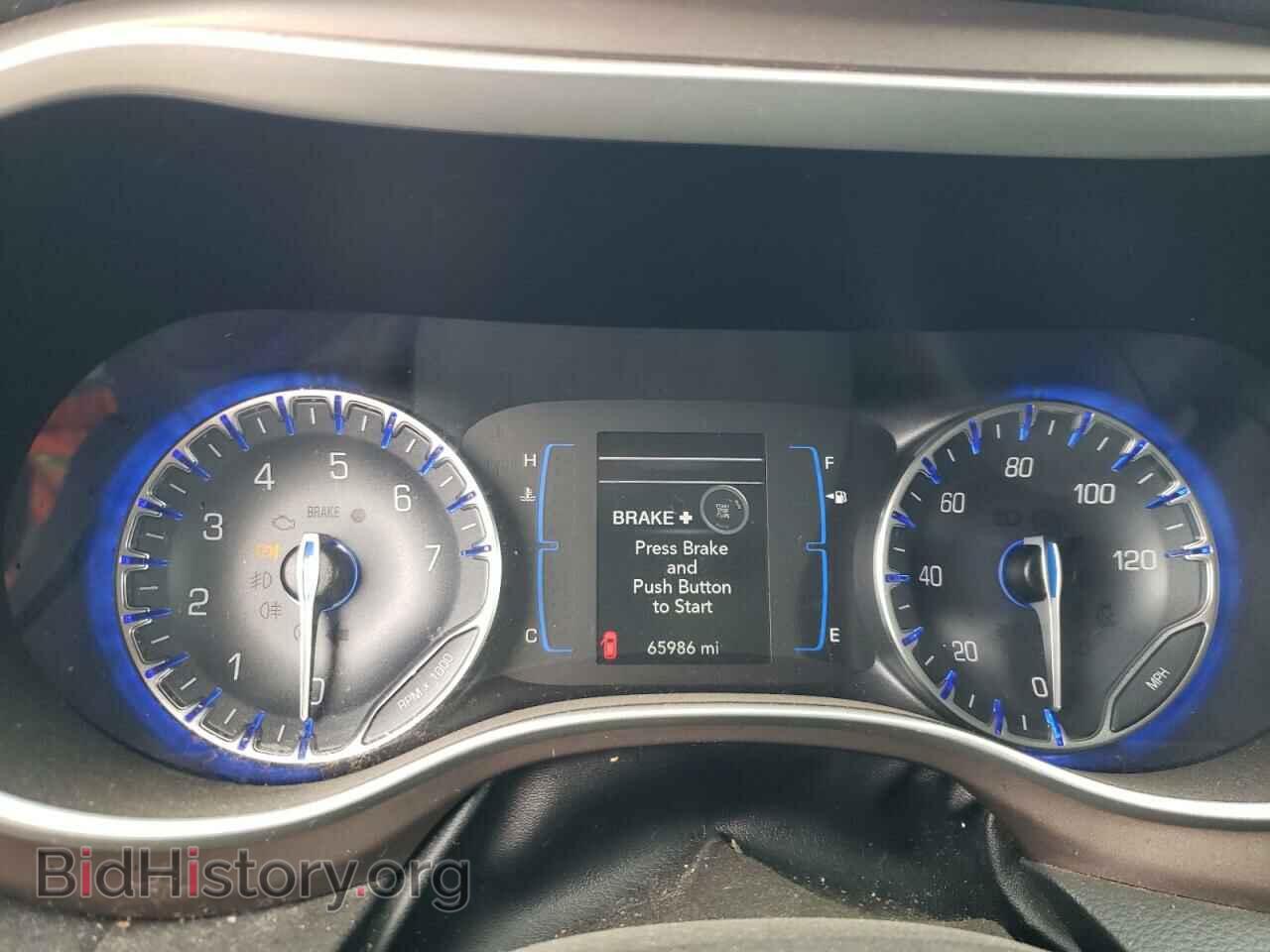 2017 CHRYSLER PACIFICA - VIN: 2C4RC1DGXHR518615 - Фото 9