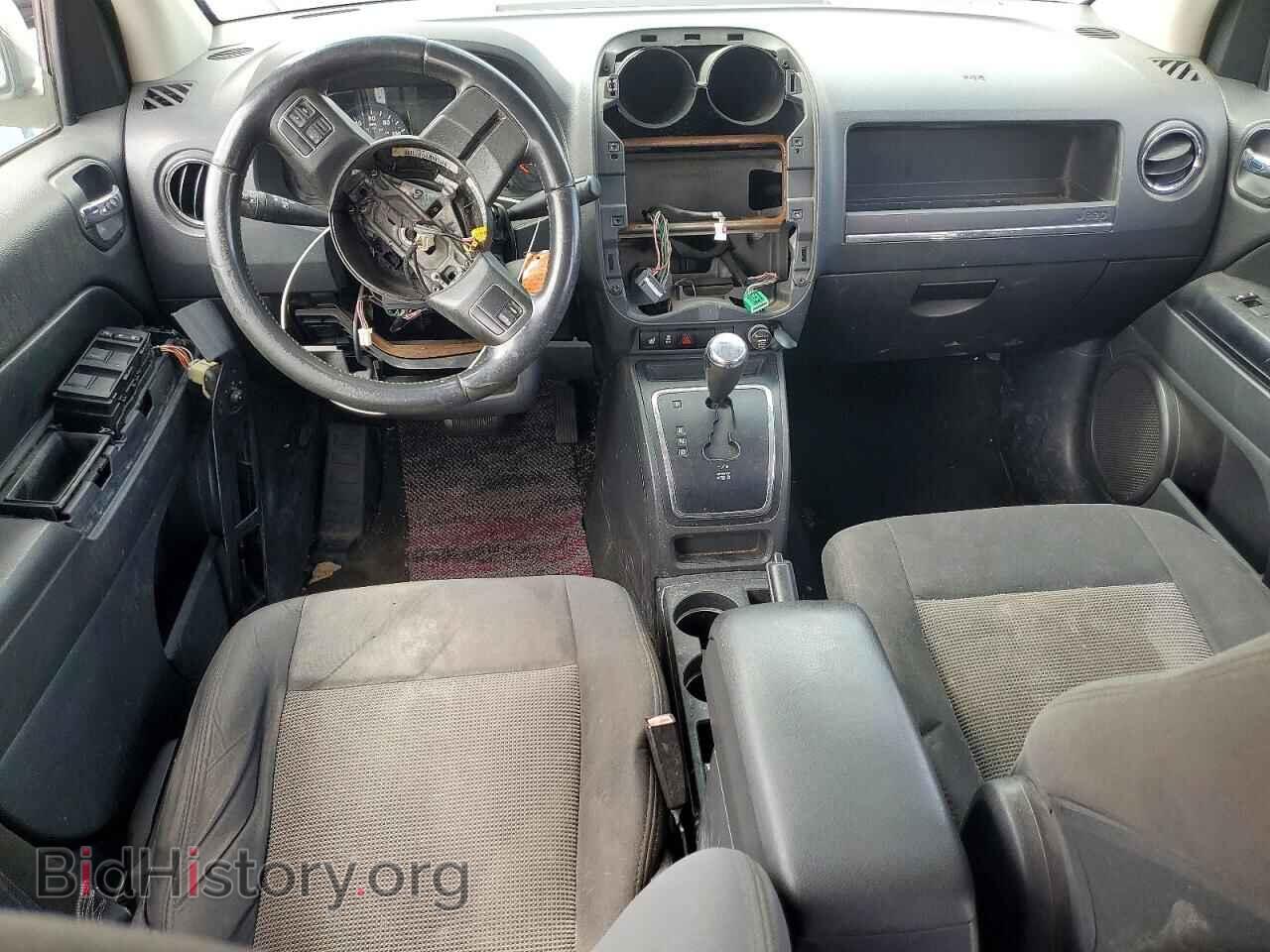 2011 JEEP COMPASS - VIN: 1J4NF1FB3BD244413 - Photo 8