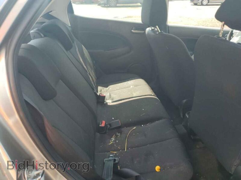 2011 Mazda 2 (VIN JM1DE1HY5B0124562) — фото 10 из 12