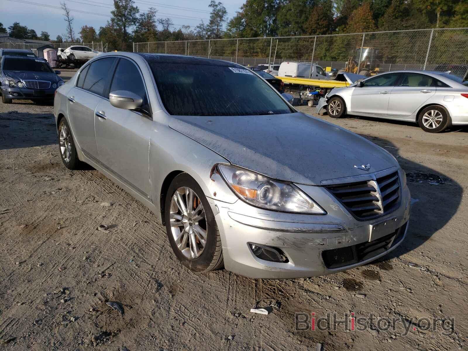 Фотография KMHGC4DF0BU113787 - HYUNDAI GENESIS 2011