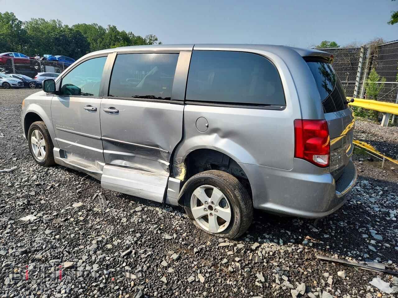 2016 DODGE CARAVAN - VIN: 2C4RDGBG3DR772468 - Photo 2