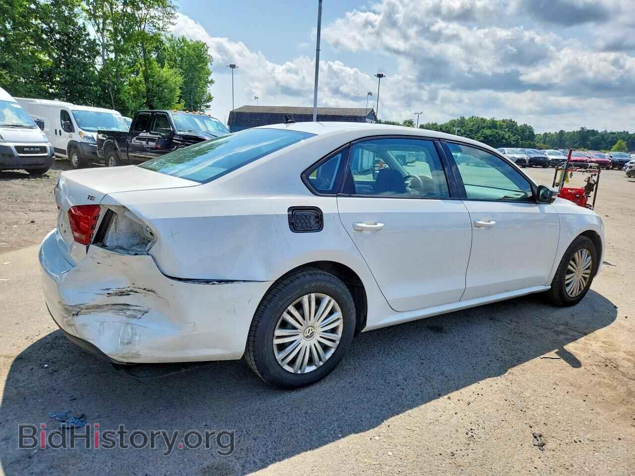2015 VOLKSWAGEN PASSAT - VIN: 1VWAT7A36FC017189 - Фото 3