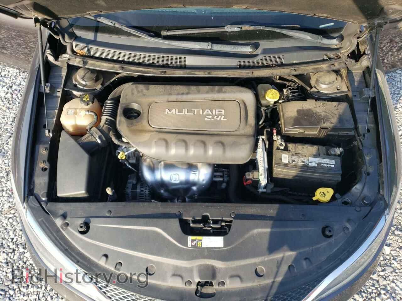 2016 CHRYSLER 200 - VIN: 1C3CCCAB5GN159166 - Фото 11