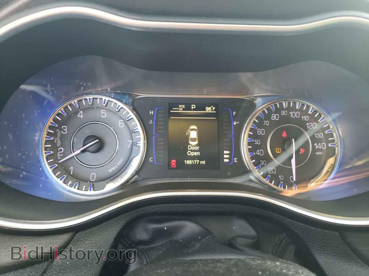 2016 CHRYSLER 200 - VIN: 1C3CCCAB5GN159166 - Фото 9