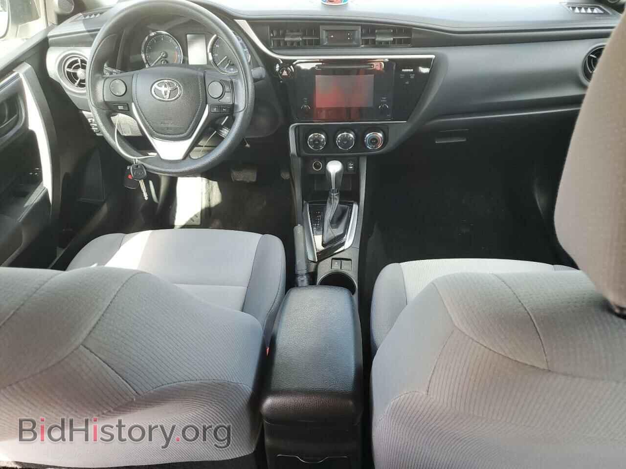 2017 TOYOTA COROLLA - VIN: 5YFBURHE2HP632985 - Фото 8