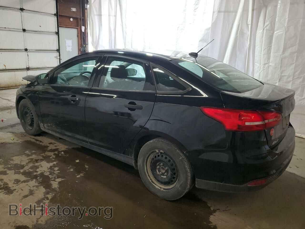 2018 FORD FOCUS - VIN: 1FADP3E27JL319958 - Фото 2