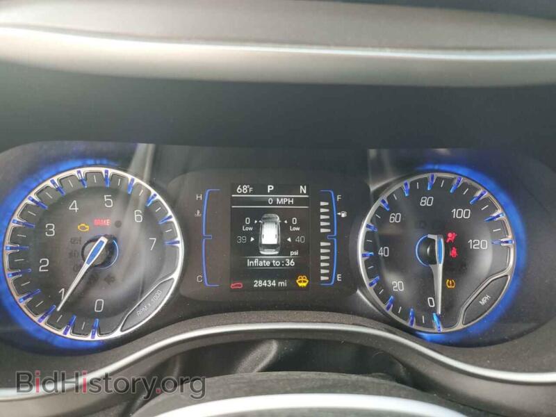 2020 Chrysler PACIFICA (VIN 2C4RC1BG1LR250615) — фото 9 из 13