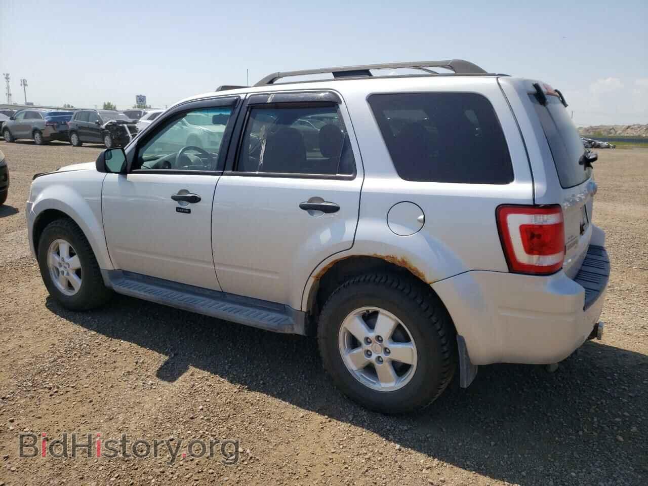 2010 FORD ESCAPE - VIN: 1FMCU9DG8AKB39226 - Фото 2