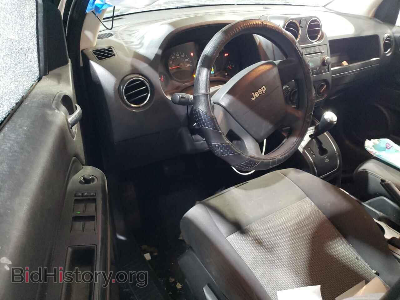 2009 JEEP COMPASS - VIN: 1J4FF47B09D176750 - Фото 8