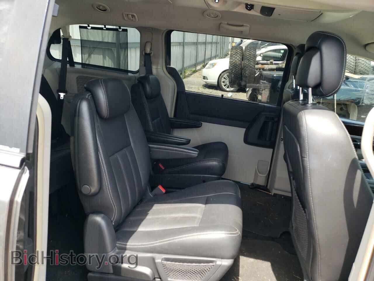 2010 CHRYSLER MINIVAN - VIN: 2A4RR8D16AR386570 - Фото 11