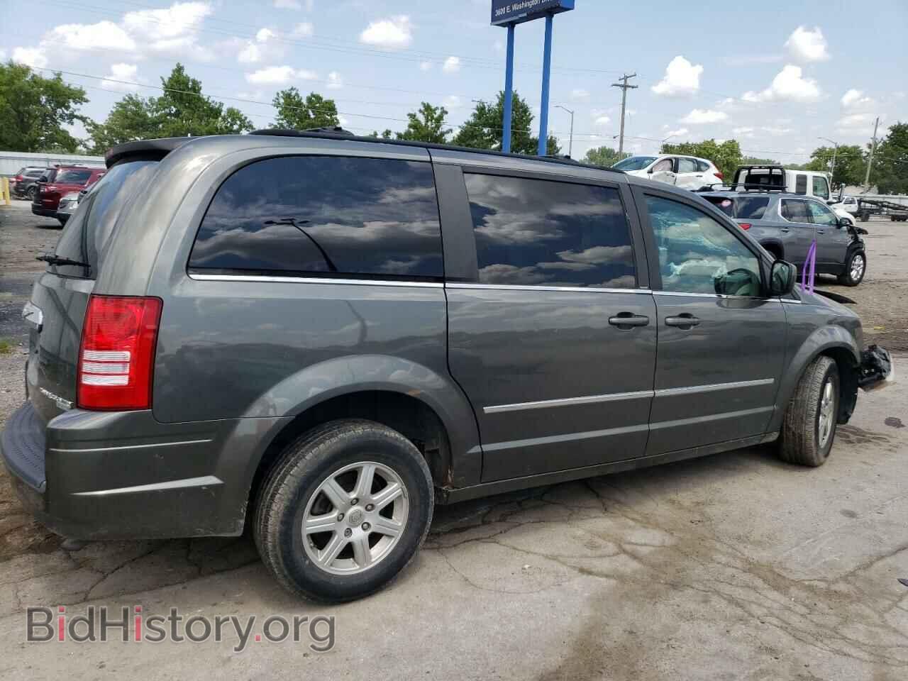 2010 CHRYSLER MINIVAN - VIN: 2A4RR8D16AR386570 - Фото 3