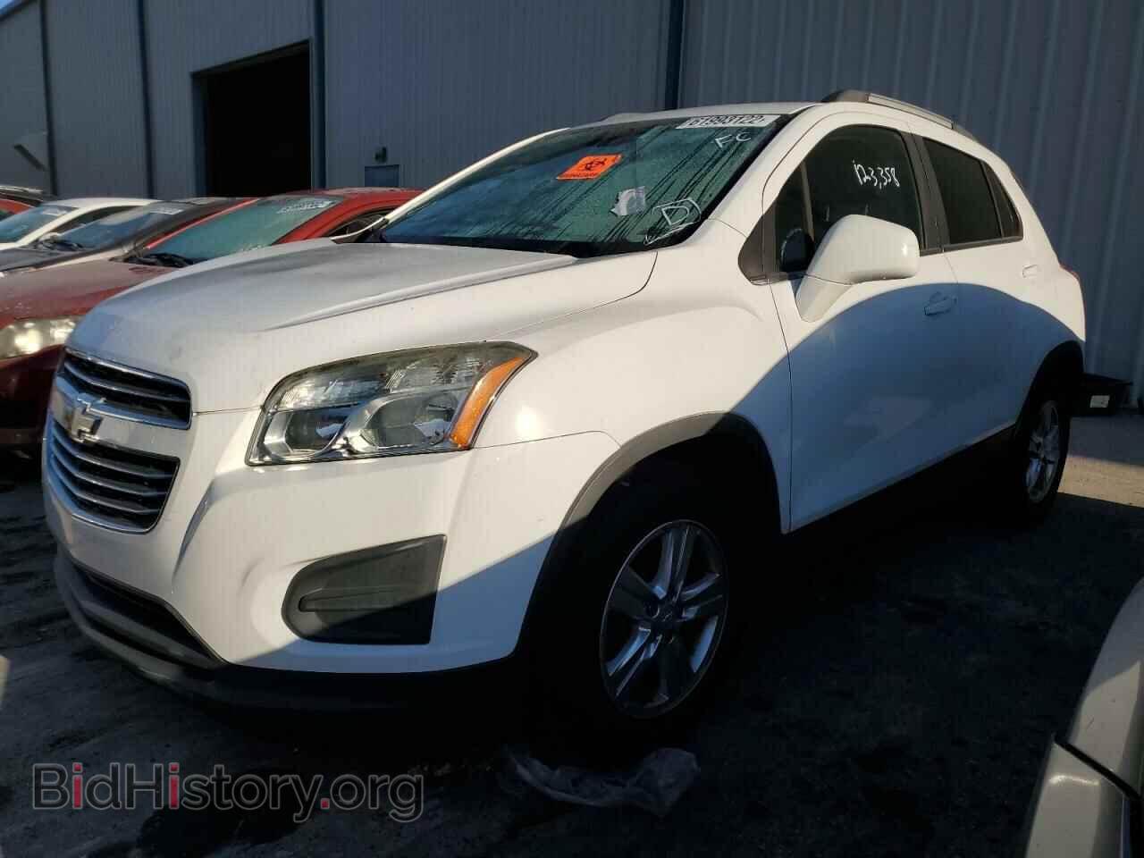 2016 CHEVROLET TRAX - VIN: 3GNCJLSB3GL166320 - Фото 2