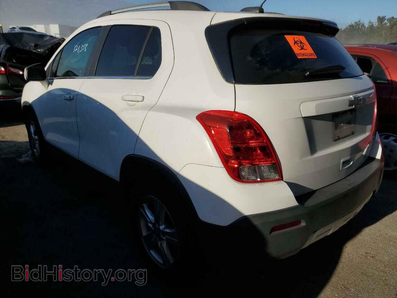2016 CHEVROLET TRAX - VIN: 3GNCJLSB3GL166320 - Фото 3