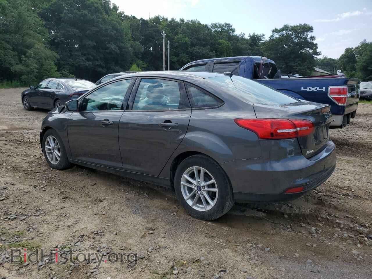 2017 FORD FOCUS - VIN: 1FADP3F2XHL301320 - Photo 2