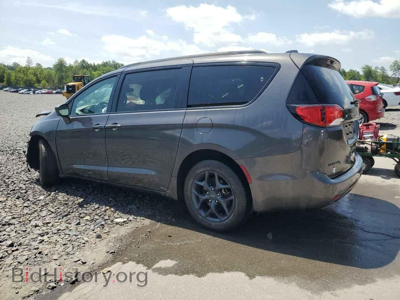 2019 CHRYSLER PACIFICA - VIN: 2C4RC1EG9KR506073 - Фото 2