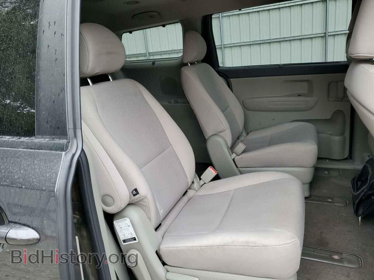 2016 KIA All Models - VIN: KNDMB5C12G6166749 - Фото 11