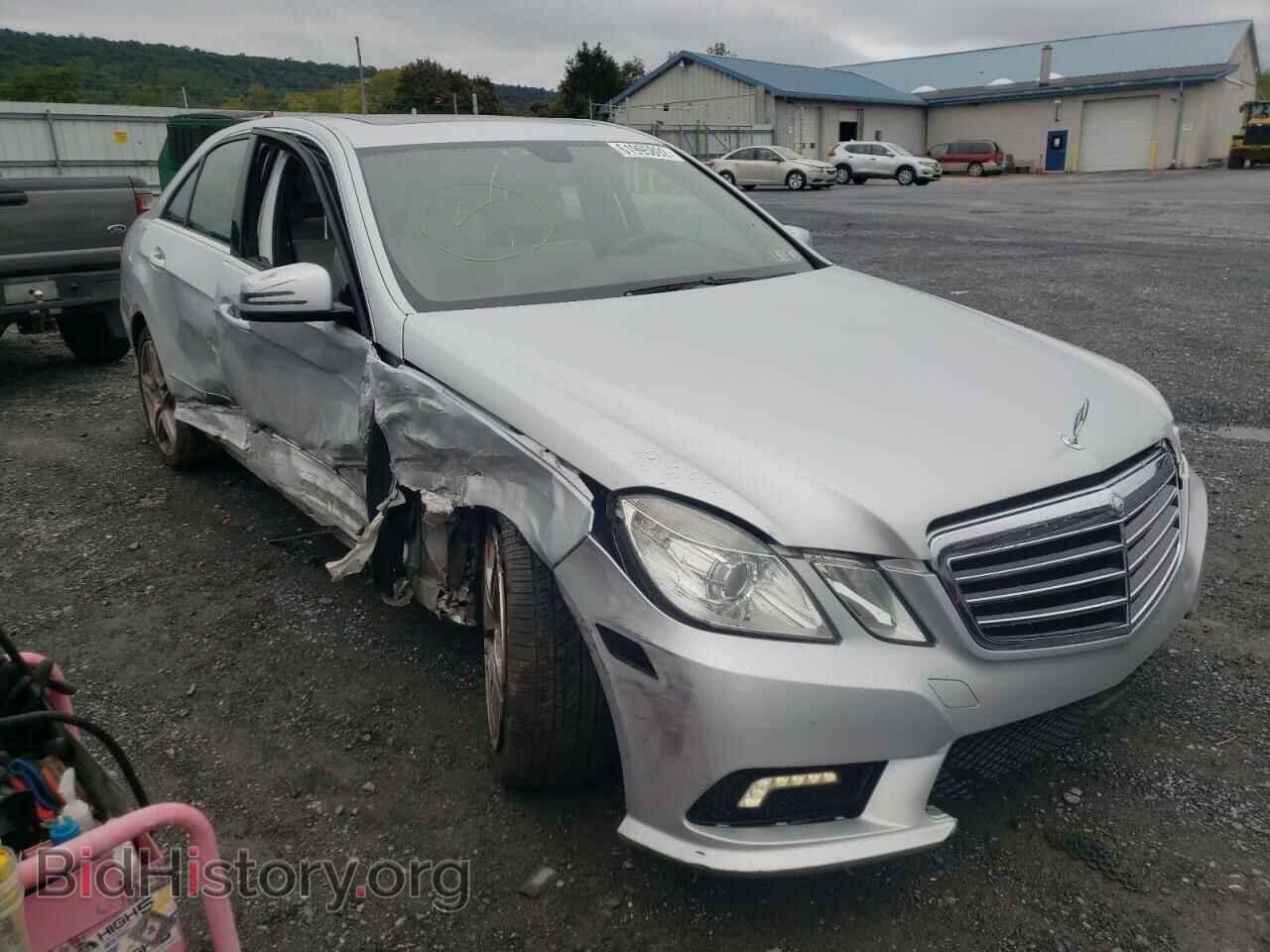 Фотография WDDHF8HB0BA366405 - MERCEDES-BENZ E-CLASS 2011