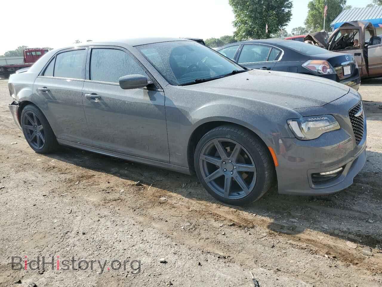 2018 CHRYSLER 300 - VIN: 2C3CCABG7JH223058 - Фото 4