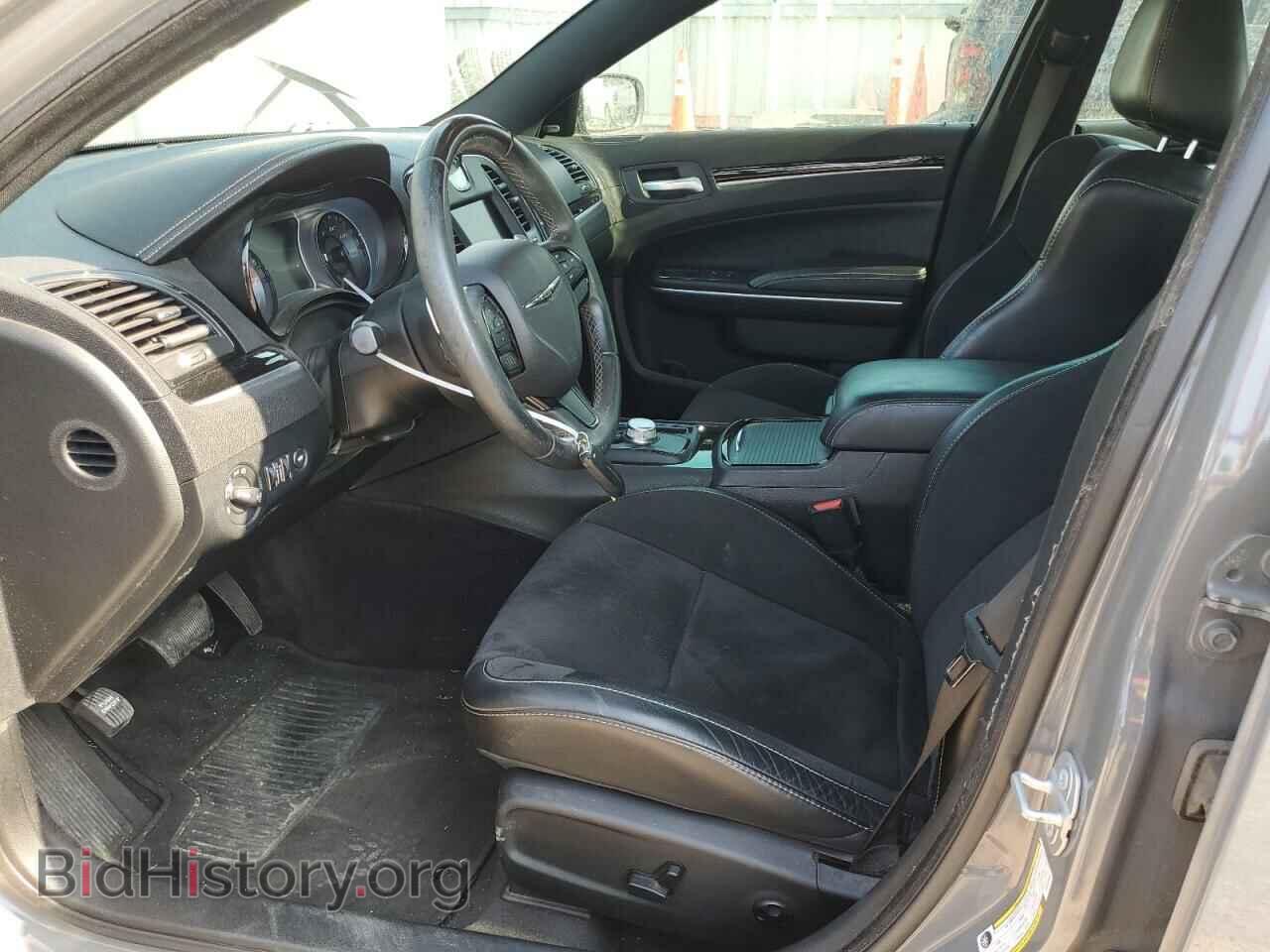 2018 CHRYSLER 300 - VIN: 2C3CCABG7JH223058 - Фото 7