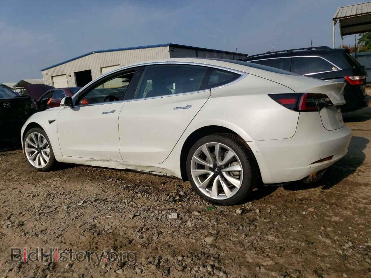 2018 TESLA MODEL 3 - VIN: 5YJ3E1EA1JF164706 - Фото 2