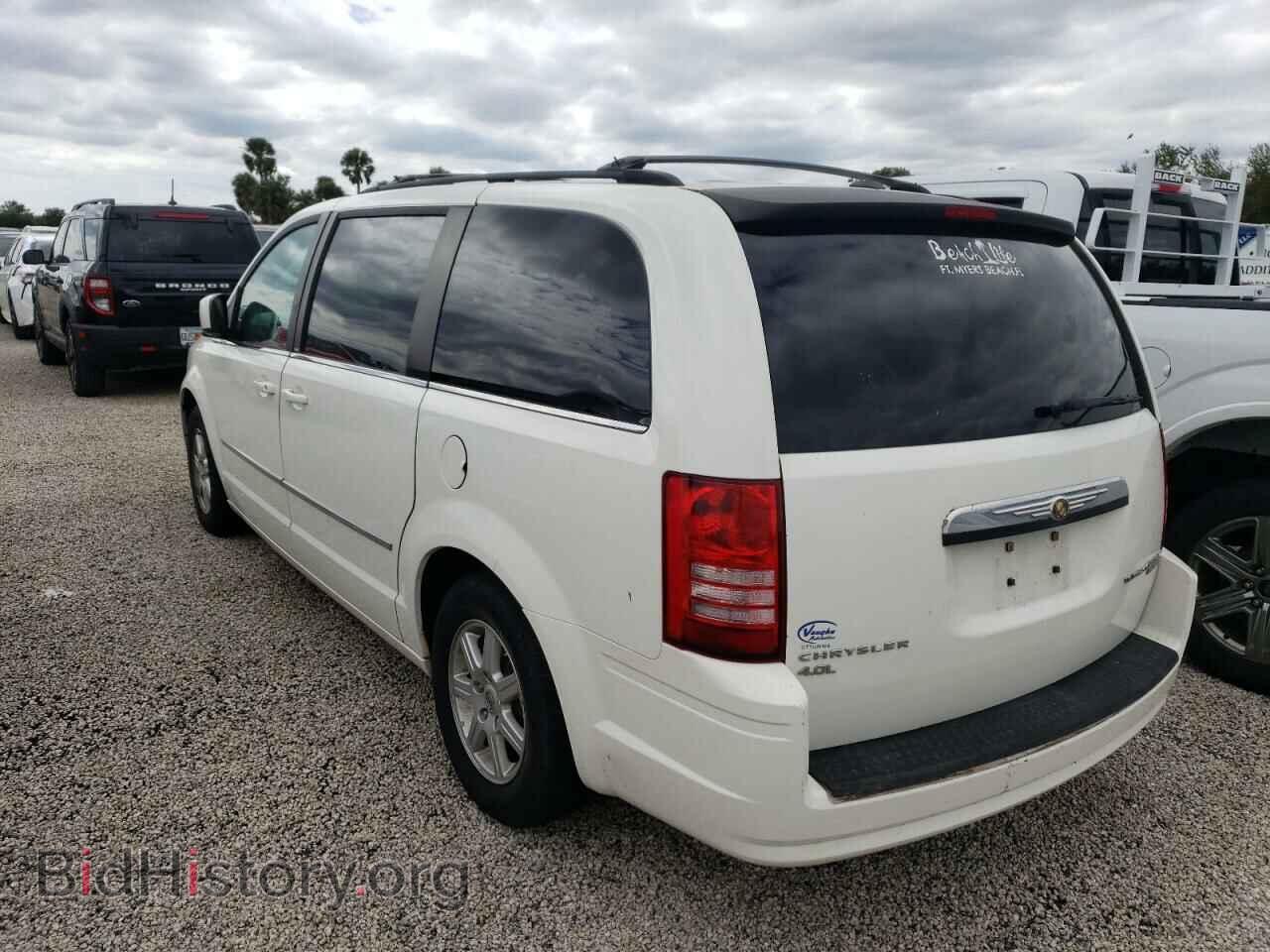 2010 CHRYSLER MINIVAN - VIN: 2A4RR5DX2AR338325 - Фото 3