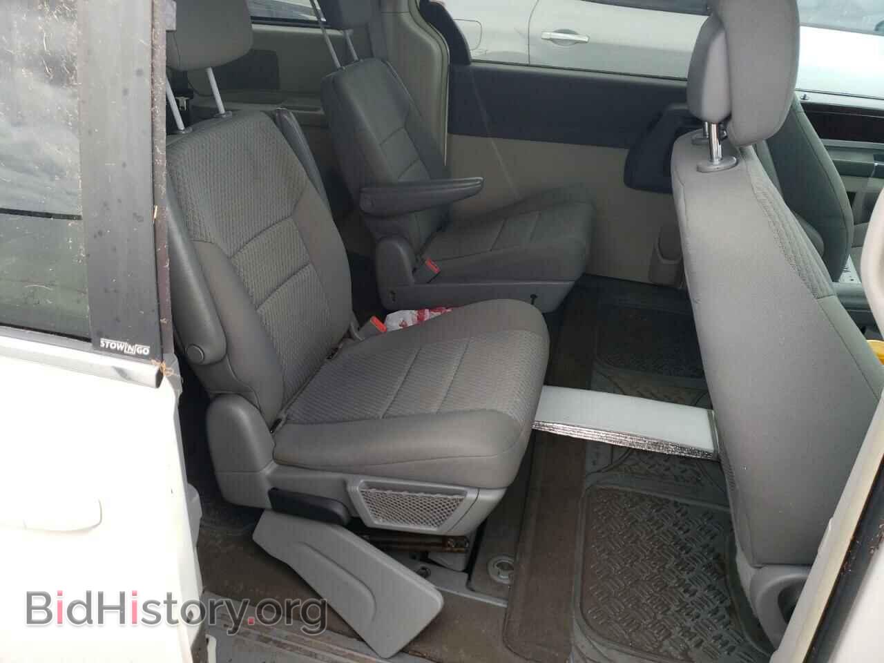 2010 CHRYSLER MINIVAN - VIN: 2A4RR5DX2AR338325 - Фото 6