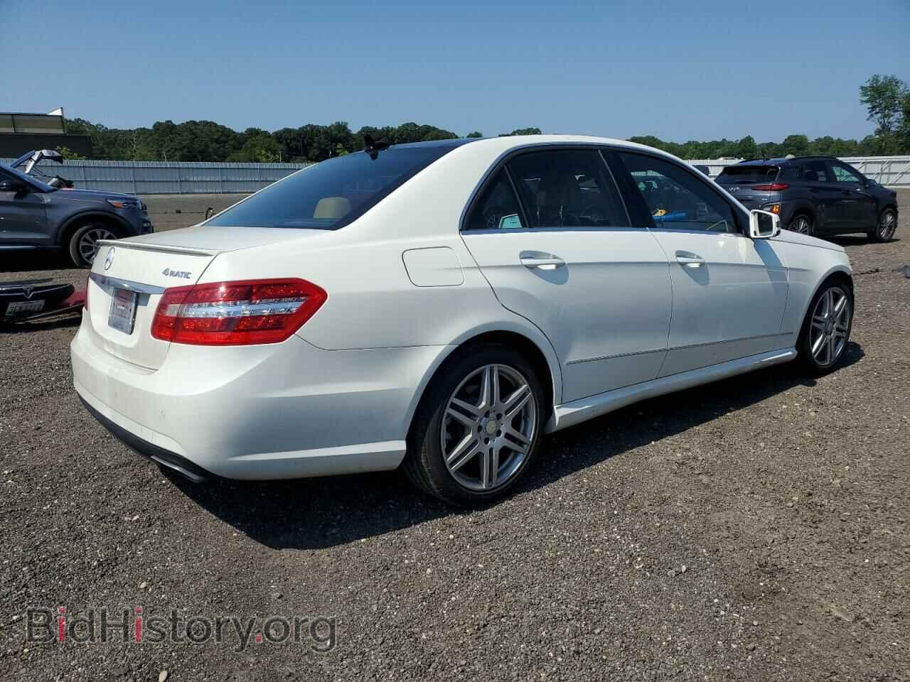 2011 MERCEDES-BENZ E-CLASS - VIN: WDDHF8HB3BA283793 - Фото 3