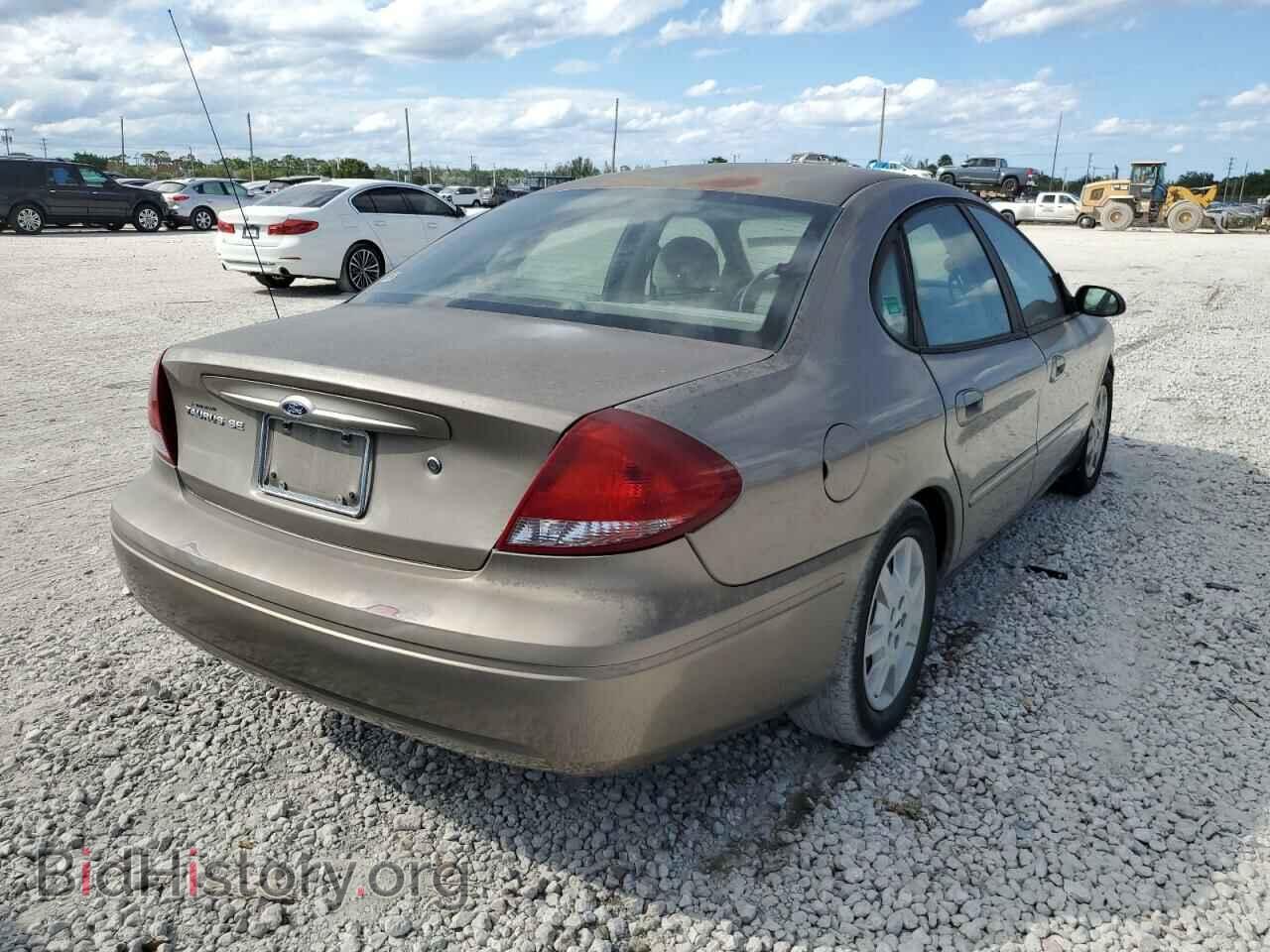 2007 FORD TAURUS - VIN: 1FAFP53U57A202490 - Фото 4