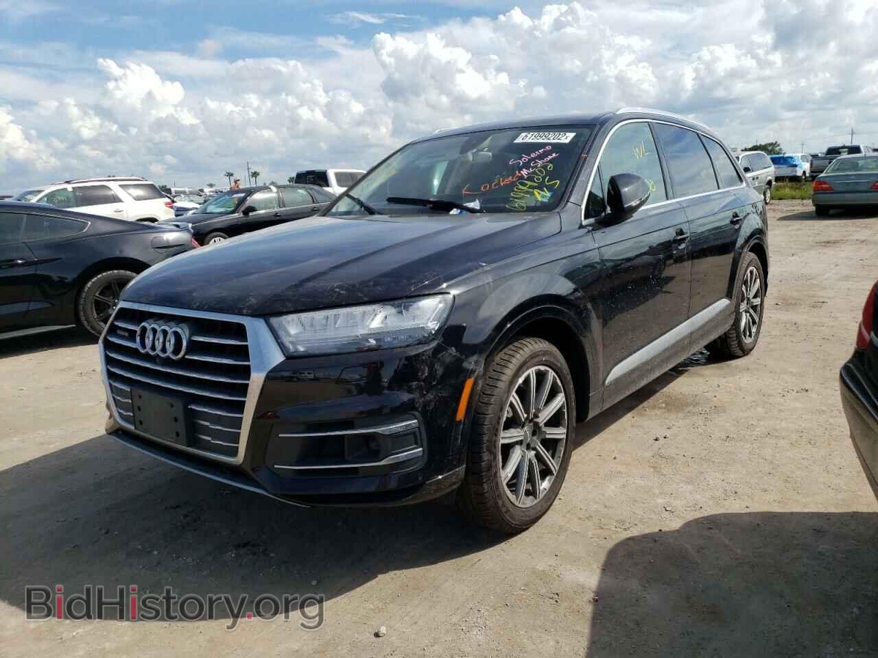2017 AUDI Q7 - VIN: WA1VAAF71HD012430 - Фото 2