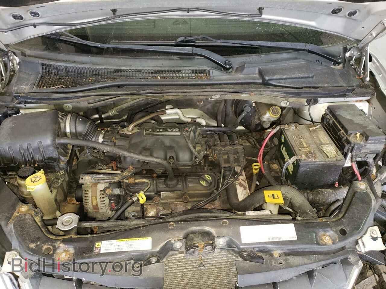 2008 CHRYSLER MINIVAN - VIN: 2A8HR44H88R781473 - Фото 7