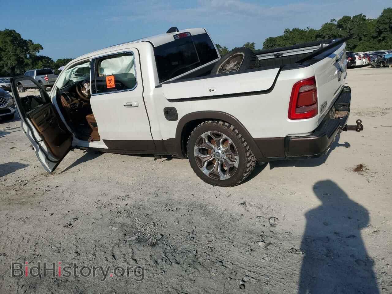 2020 RAM 1500 - VIN: 1C6SRFKT3LN364453 - Фото 2
