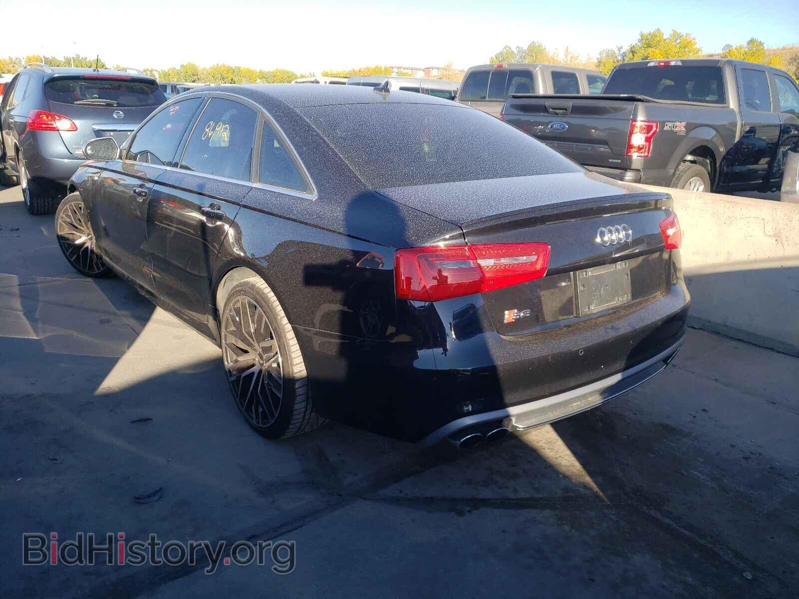 2013 AUDI S6/RS6 - VIN: WAUJ2AFC2DN130647 - Фото 3