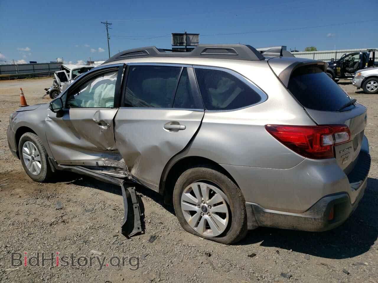 2018 SUBARU OUTBACK - VIN: 4S4BSAFC2J3340580 - Фото 2