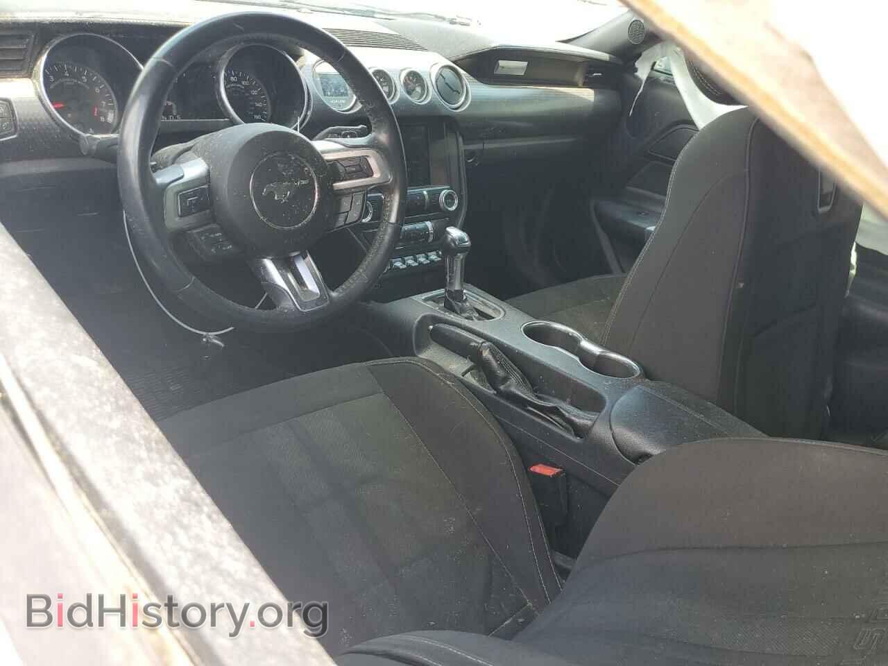 2018 FORD MUSTANG - VIN: 1FA6P8CFXJ5127546 - Фото 8